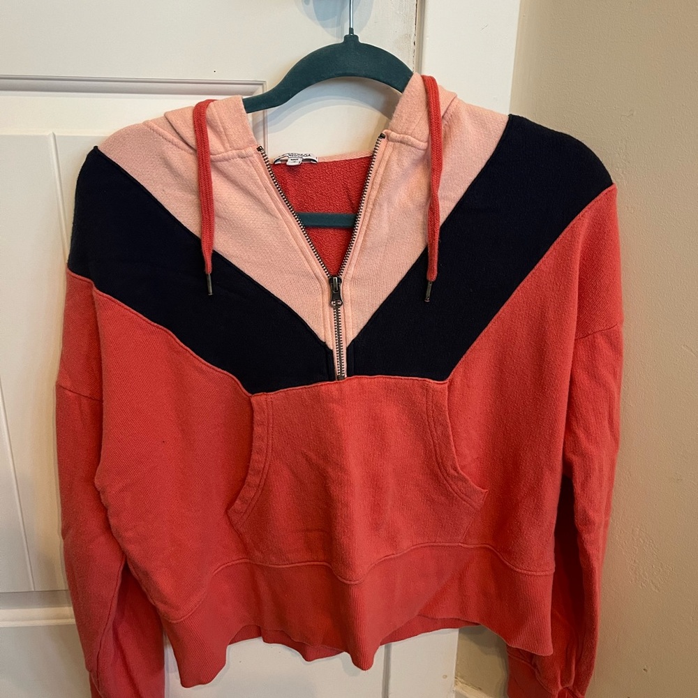 Splendid color block crop quarter zip. Size medium.